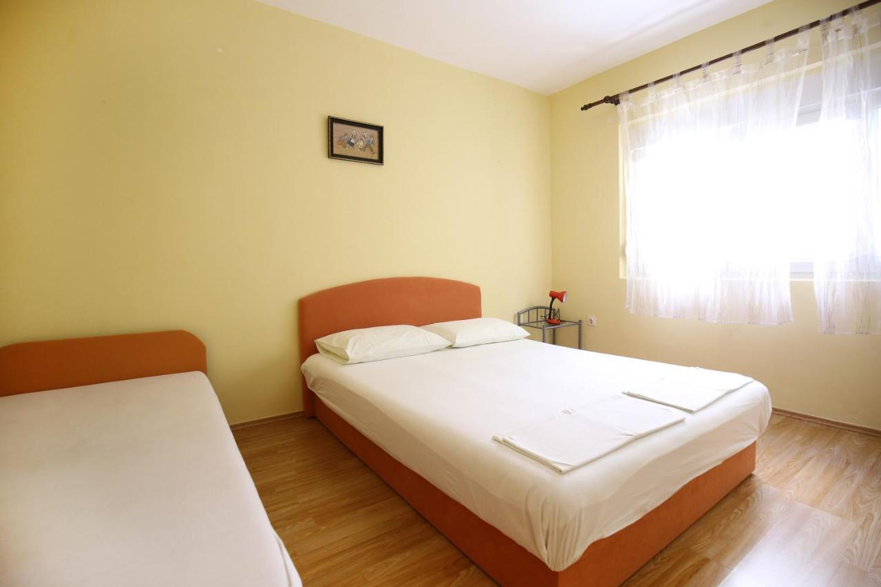 Apartmani Buca บีโอกราดนาโมรู ภายนอก รูปภาพ