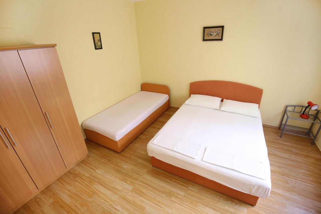 Apartmani Buca บีโอกราดนาโมรู ภายนอก รูปภาพ