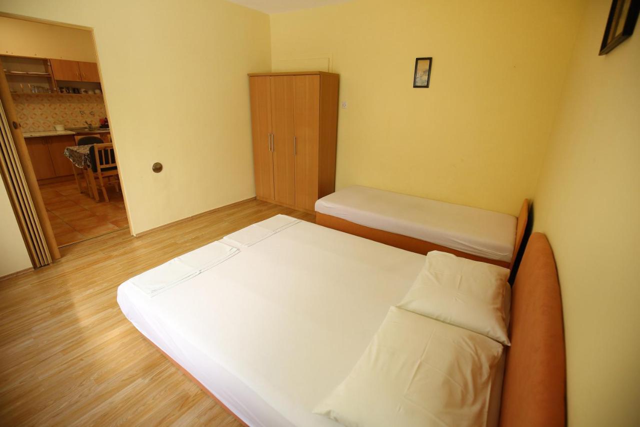 Apartmani Buca บีโอกราดนาโมรู ภายนอก รูปภาพ